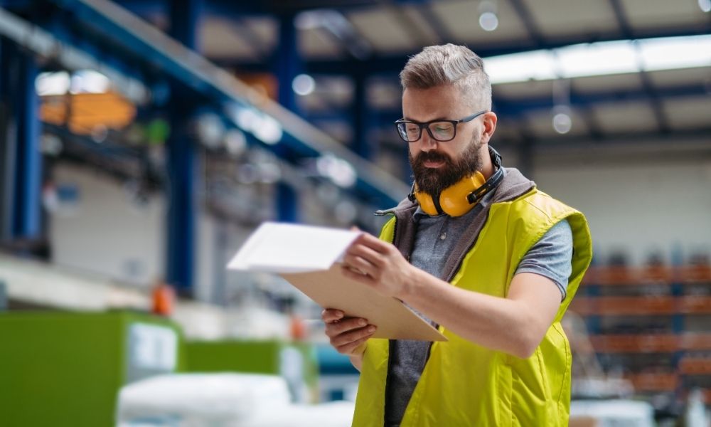 Nhà bán hàng bắt buộc theo sát sản phẩm và kiểm tra chất lượng cẩn thận